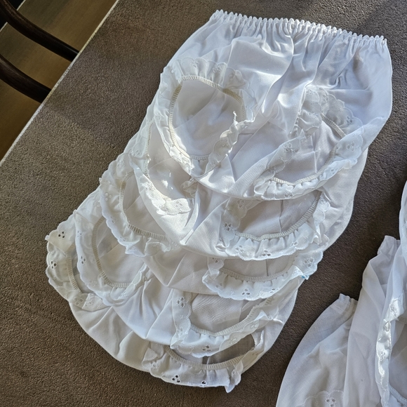 Baby Girls Bloomers Double Seat Diaper Cover Set of 13 - Picture 7 of 9